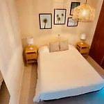 Click&guest - Vista Bayuca Near Yumbo Daire